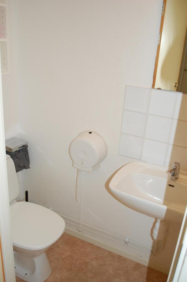 Allegarden Kastloesa Vandrarhem Room photo